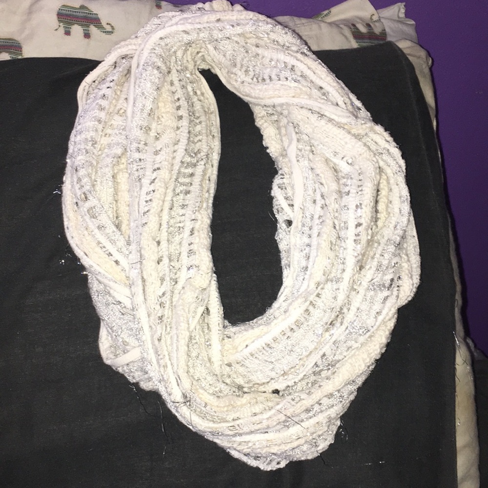 scarf - Picture 2 of 2